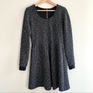 Teen Vogue Long Sleeve Dress Size L Black Scoop Neck Back Zipper